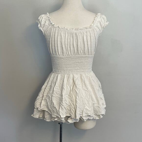 Urban Outfitters White Romper Size SP Ruffle‎ Coquette Cottagecore Smocked Waist - Picture 2 of 8